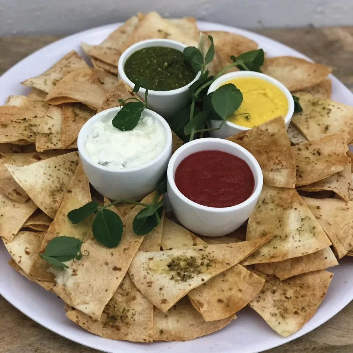 4 DIPS PLATTER